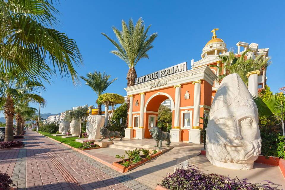 Antique Roman Palace Museum Hotel 1