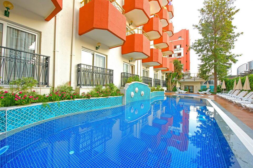 Antique Roman Palace Museum Hotel 2
