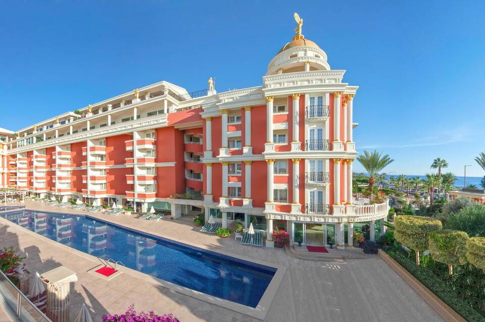 Antique Roman Palace Museum Hotel 5