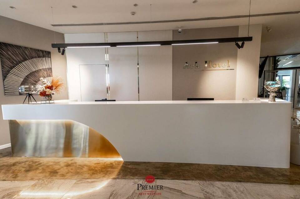 Best Western Premier Ark Hotel 2