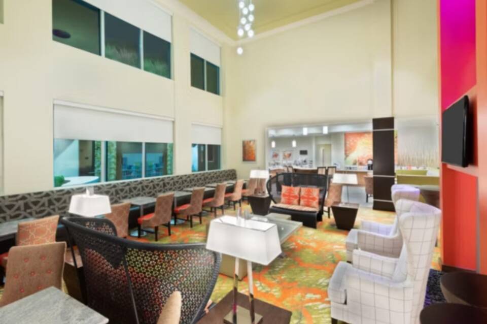 Staybridge Suites Miami International Airport 3