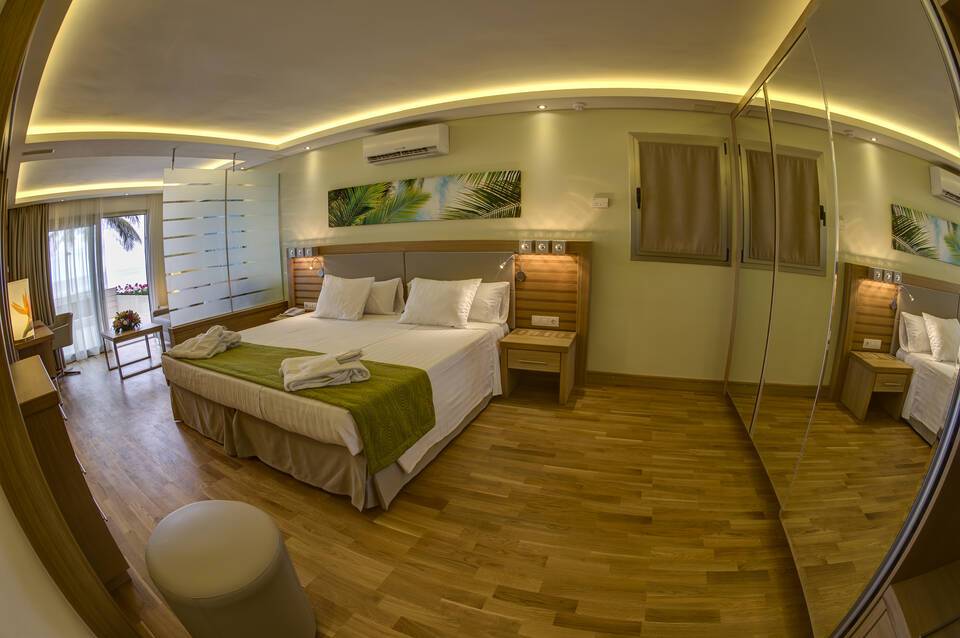 Bull Hotel Costa Canaria & Spa 5
