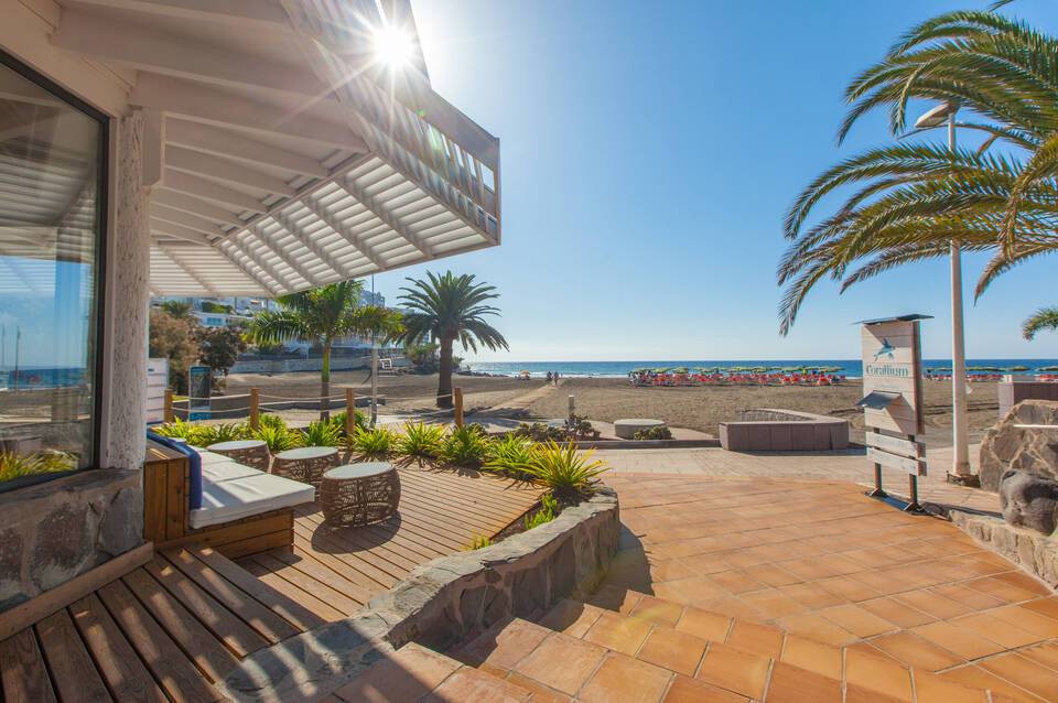 Corallium Beach by Lopesan Hotels 1