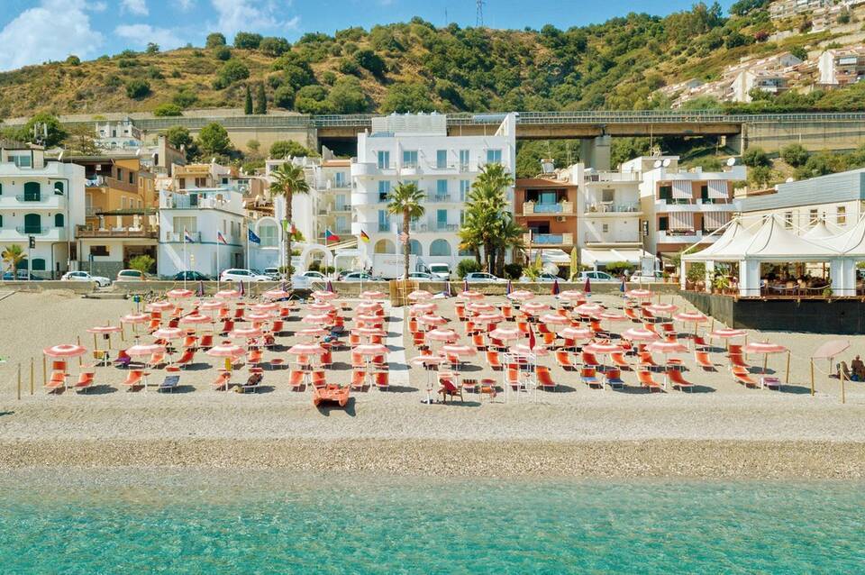 Albatros Beach Hotel 4
