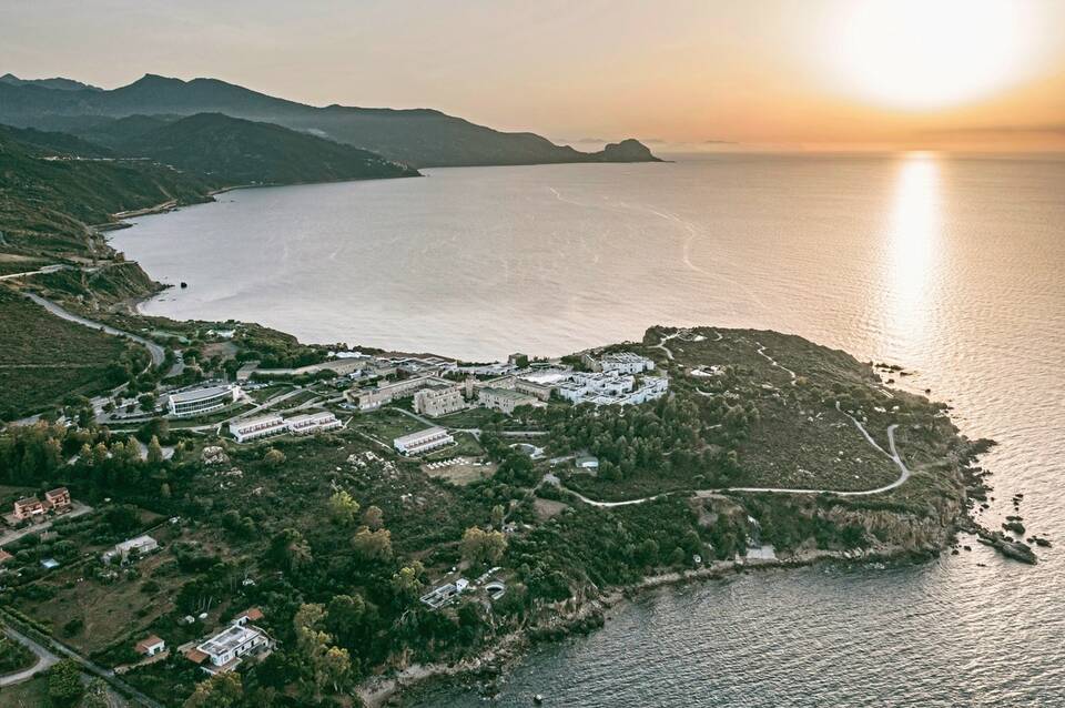 Mangia's Pollina Resort 5