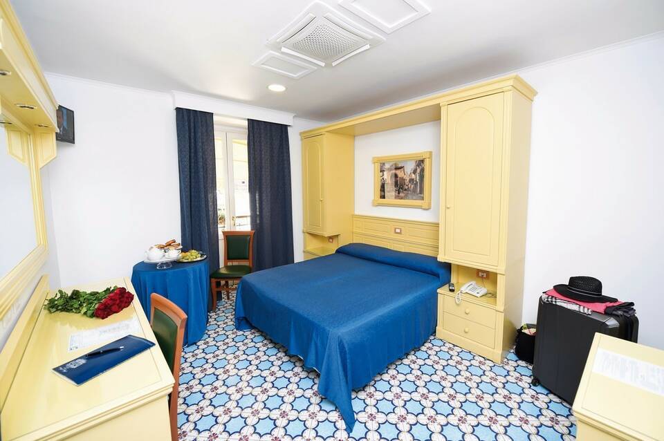 Hotel Astoria Sorrento 1