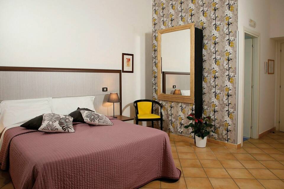 Caravaggio Hotel 4