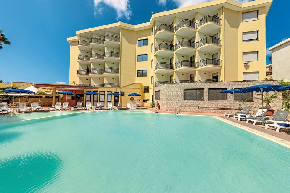 Rina Hotel 1
