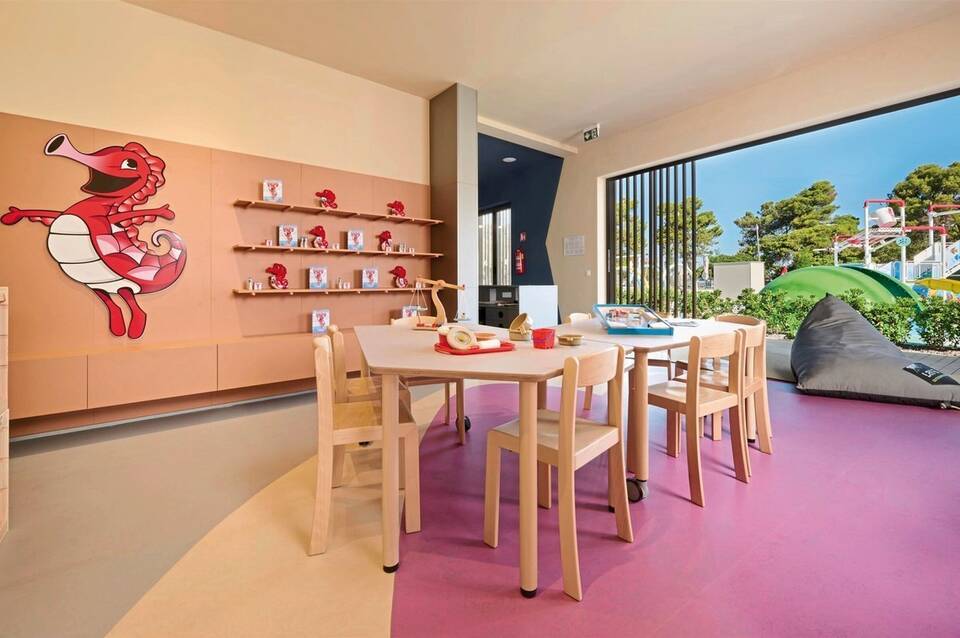 Hotel & Residence & Garden Suites Umag Plava Laguna 4