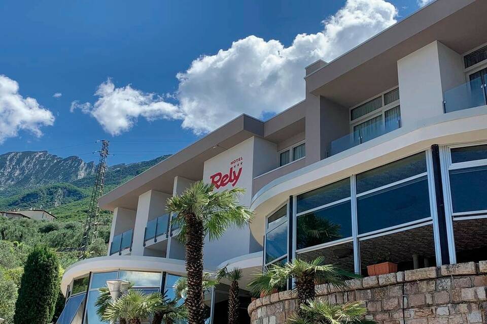 Hotel Rely 3