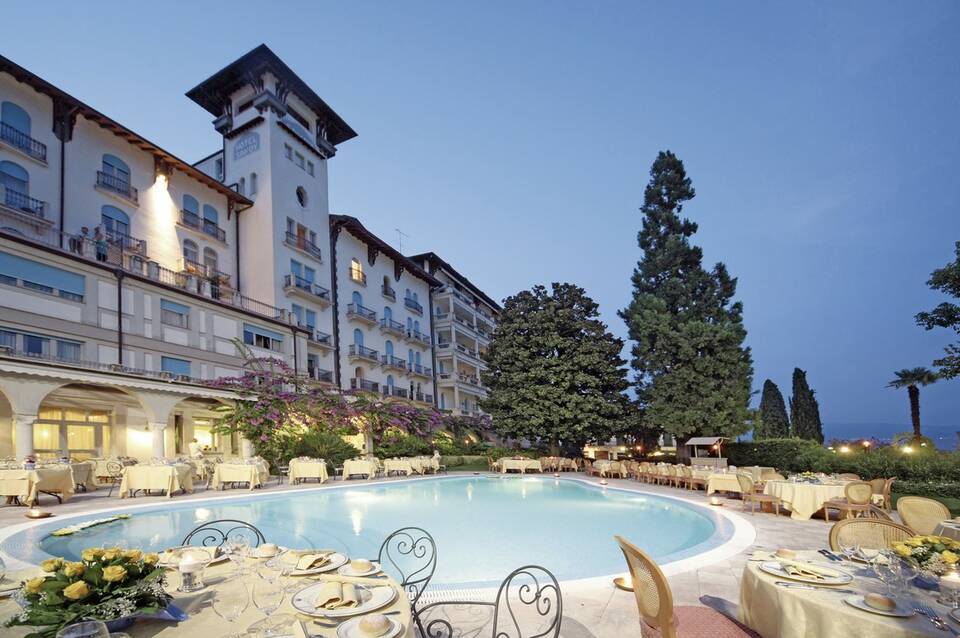 Savoy Palace 1