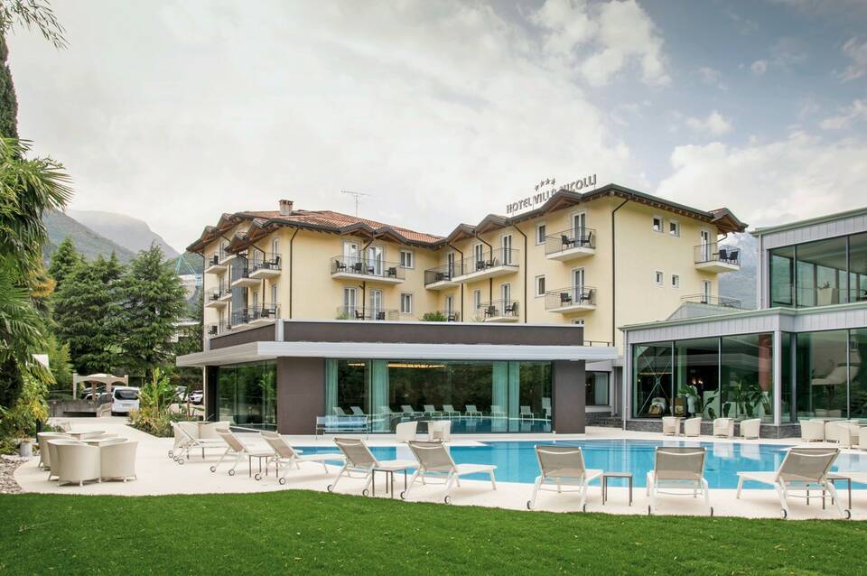Hotel Riva del Garda Albergo Villa Nicolli 2