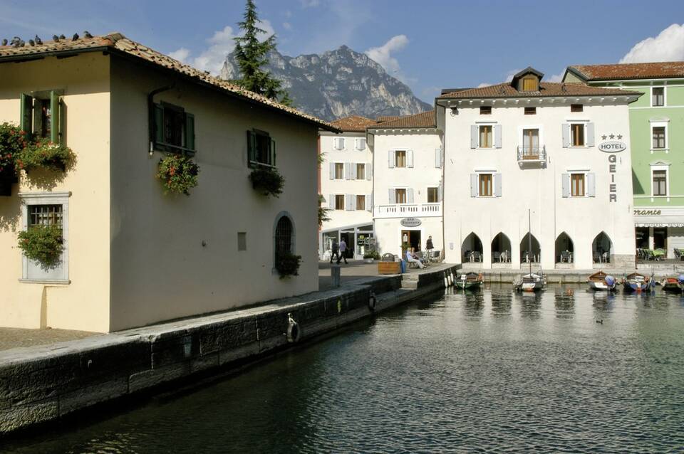 Geier Hotel 2