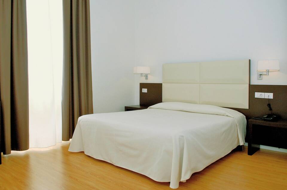 Geier Hotel 5