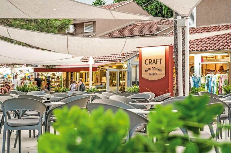 Zaton Holiday Resort 1