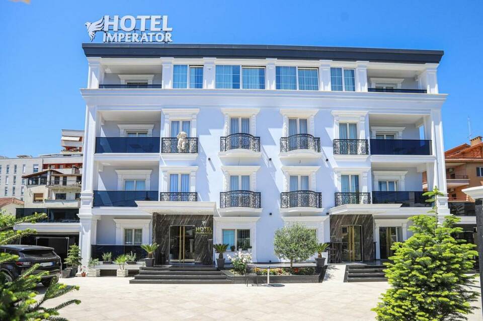 Imperator Hotel 1