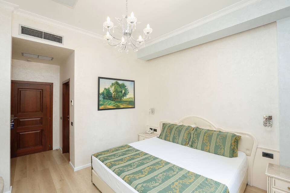 Oxford Hotel 3