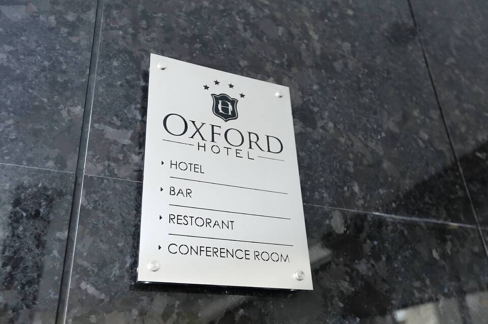 Oxford Hotel 4