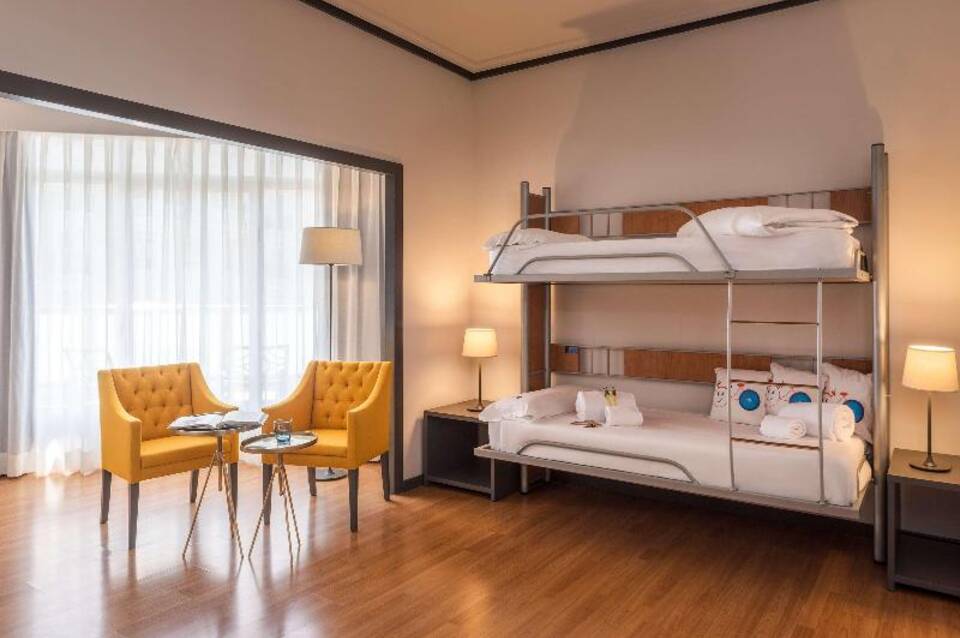 Hotel Madrid Plaza España Affiliated by Meliá 2