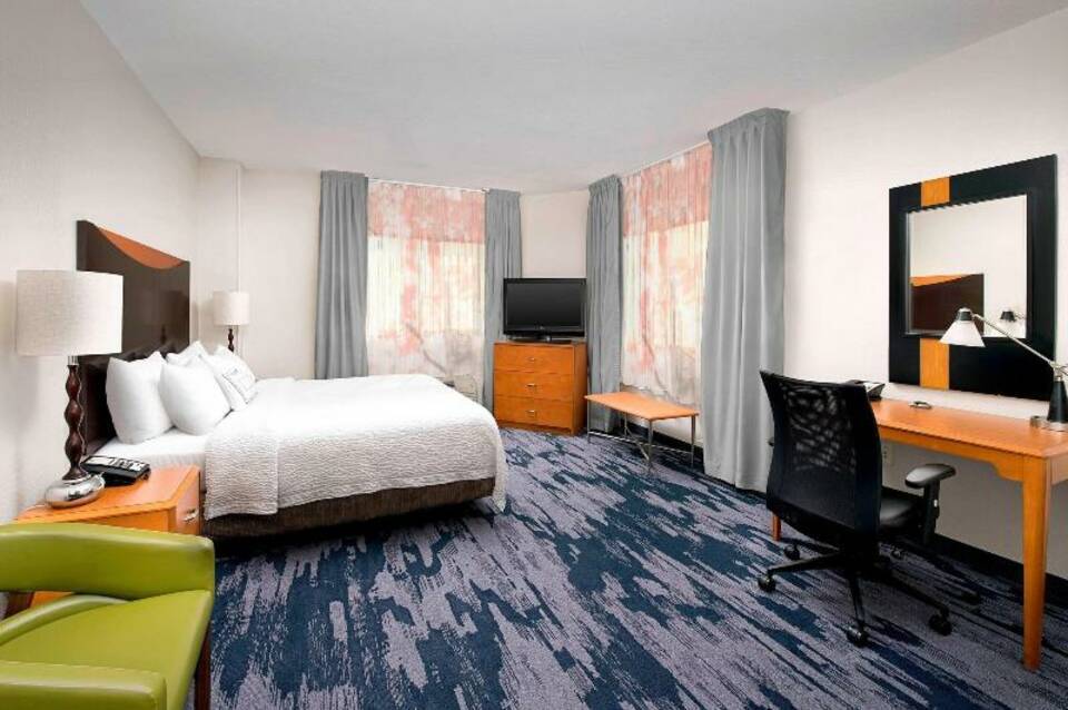 Fairfield Inn & Suites Miami Airport South 2