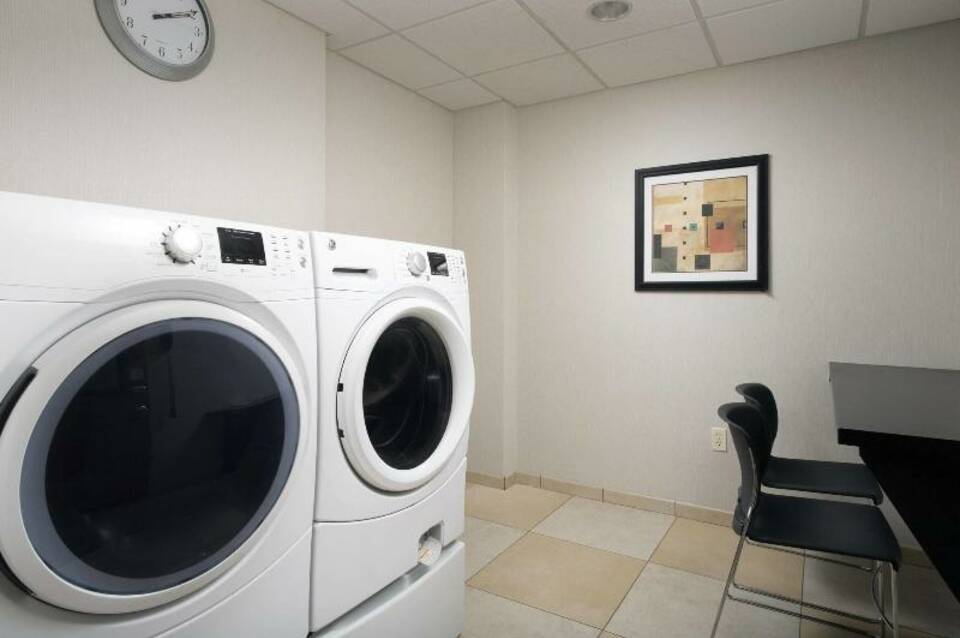 Fairfield Inn & Suites Miami Airport South 4