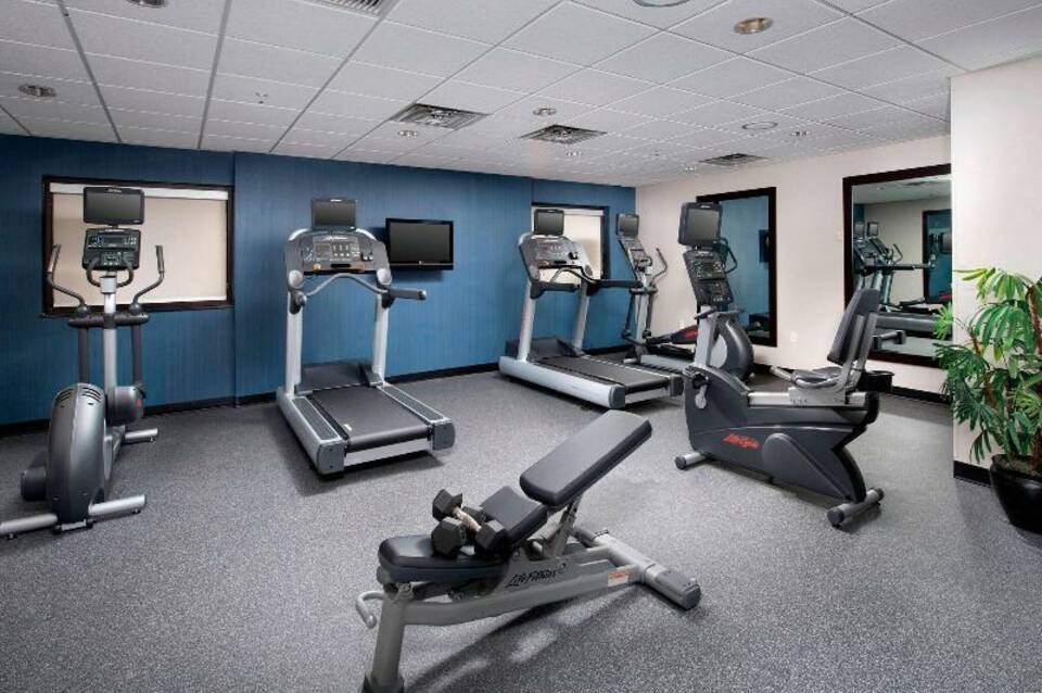 Fairfield Inn & Suites Miami Airport South 5