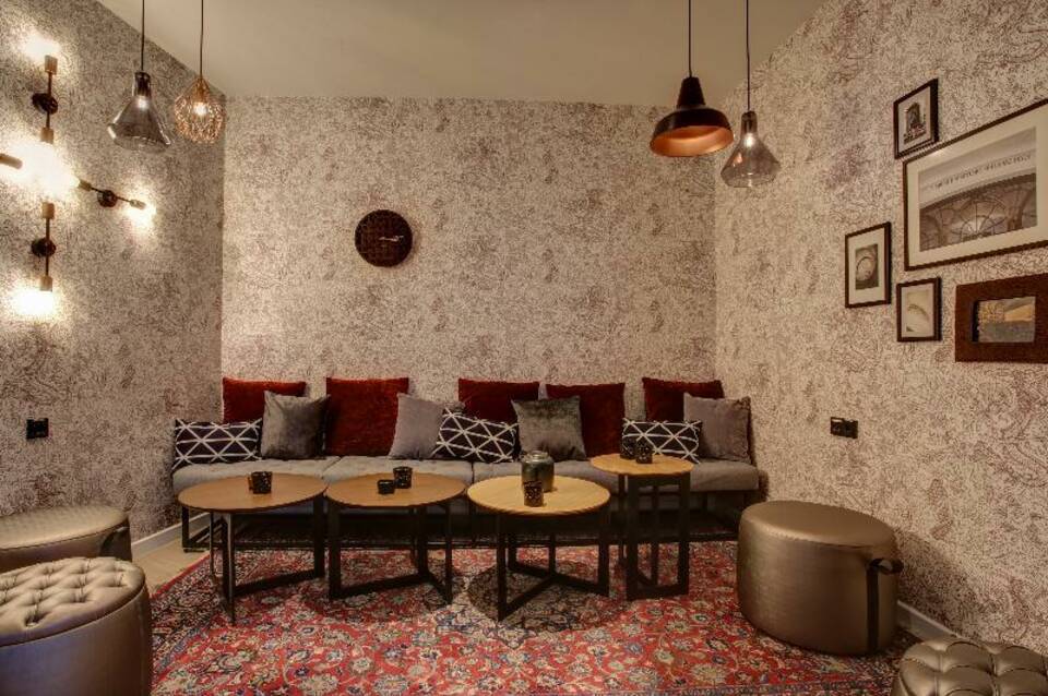 Vienna House Easy by Wyndham Hamburg 4