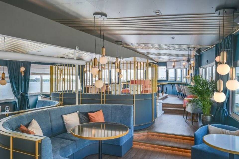 Mälardrottningen Yacht Hotel 3