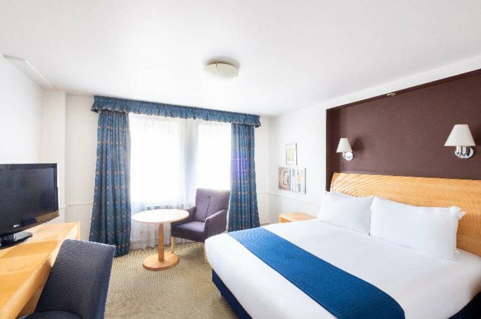 Holiday Inn London - Bexley 4