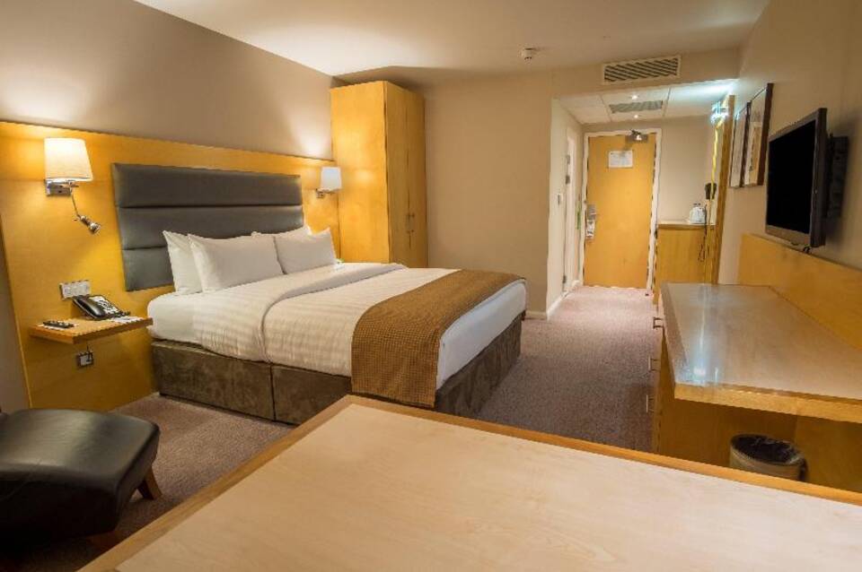 Holiday Inn London-Brentford Lock 5