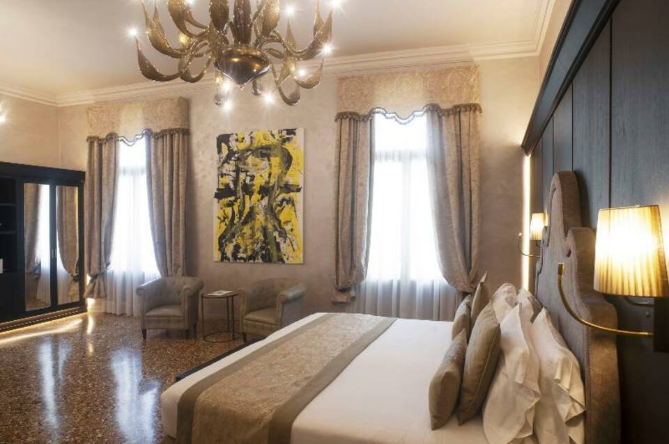 Hotel Aquarius 3
