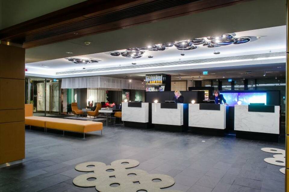 Radisson Blu Plaza 2