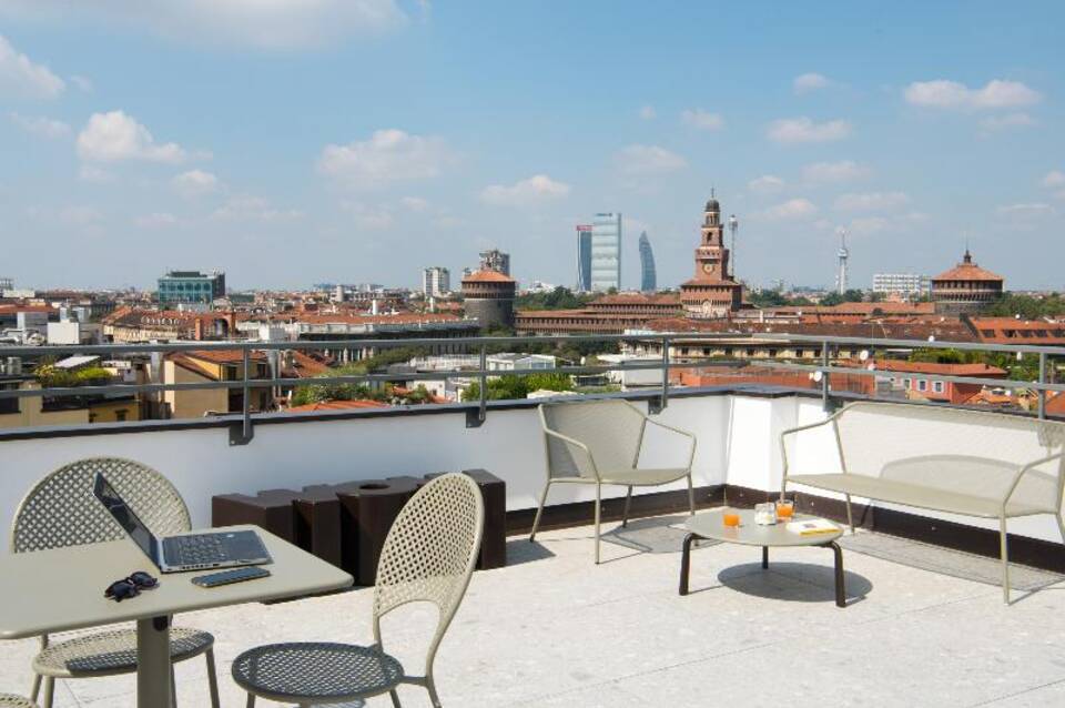 B&B HOTEL Milano City Center Duomo 1