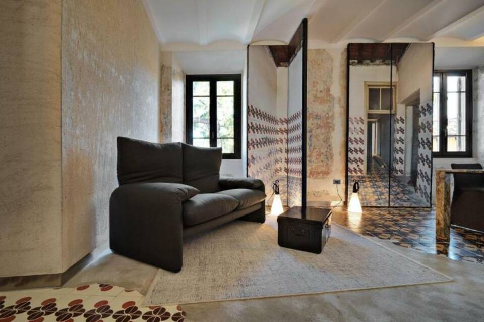 Rhinoceros by Fendi Rome 5