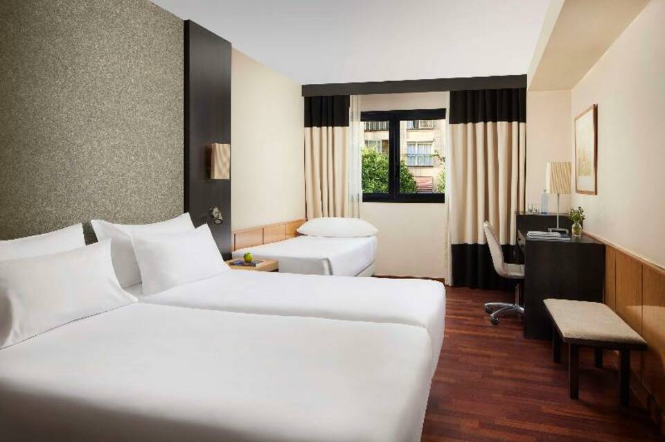 iStay by NH Ciudad de Valencia Hotel 2