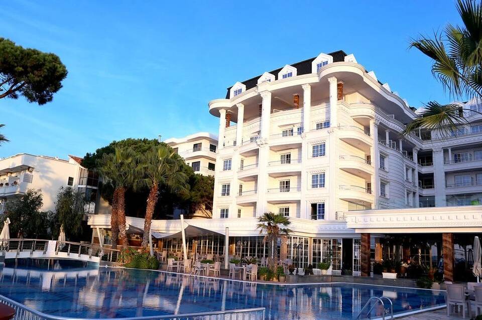 Fafa Premium Resort 5