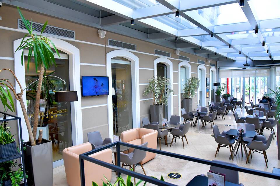 Hotel Colosseo Tirana 1