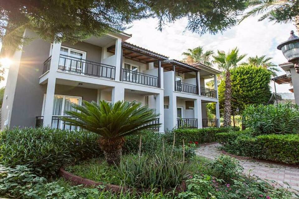 Miramor Garden Resort Kemer 1