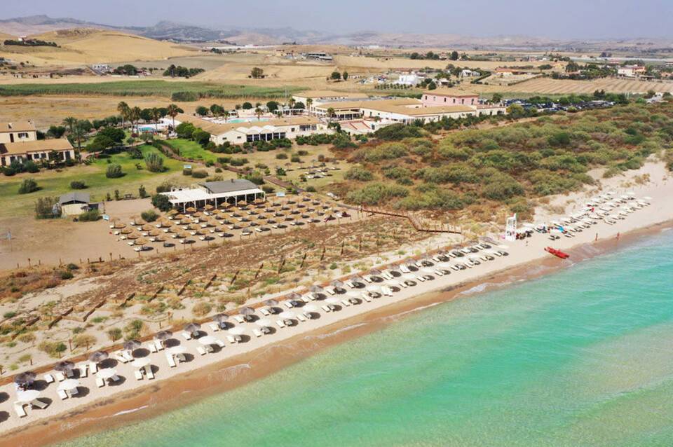 Sikania Eco Resort 2