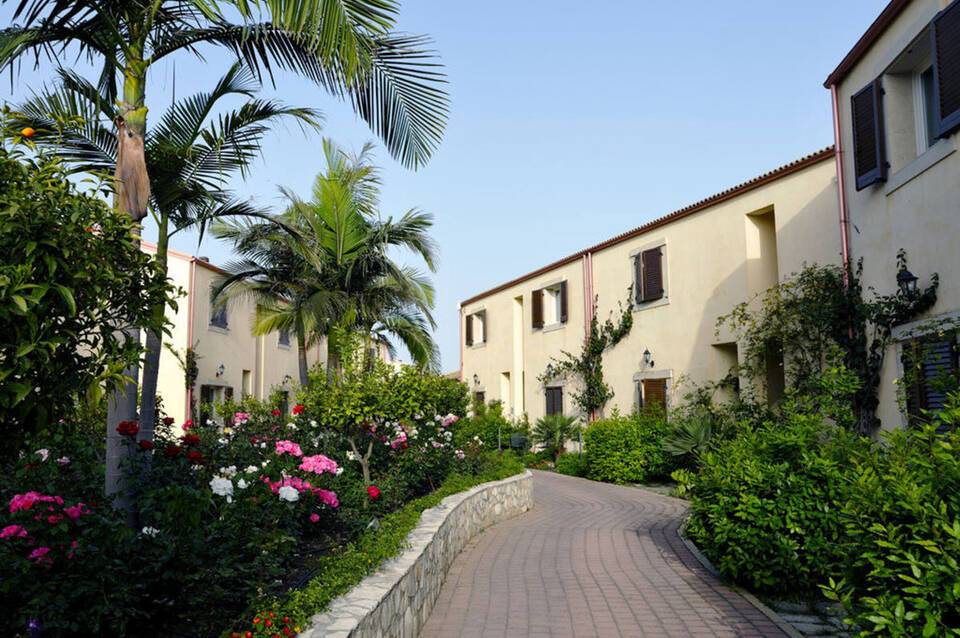 Sikania Eco Resort 3