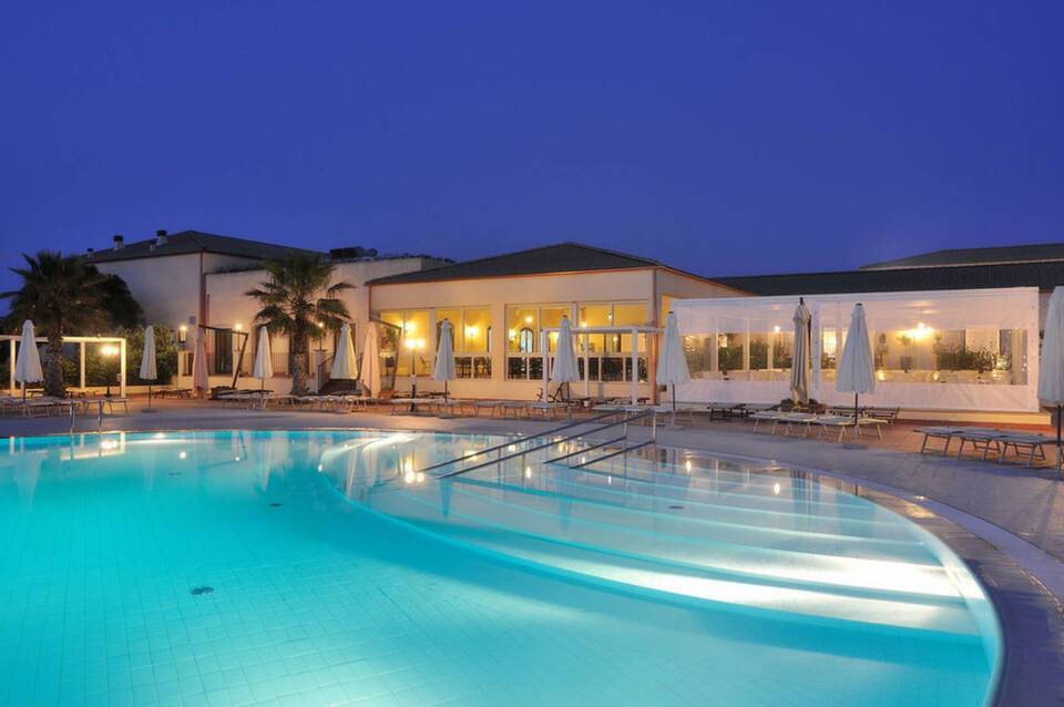 Sikania Eco Resort 4