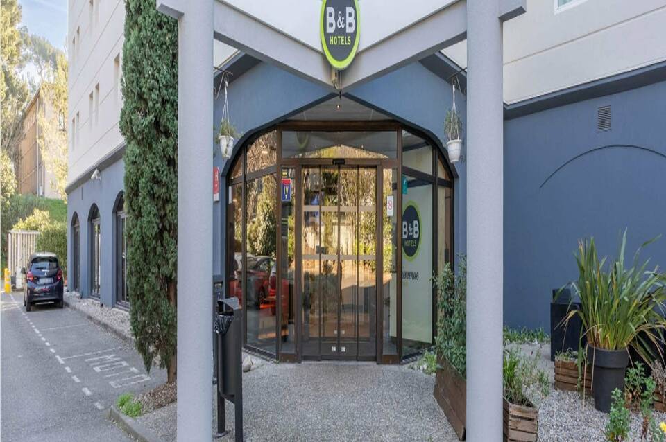 B&B HOTEL Marseille La Valentine Porte d'Aubagne 2