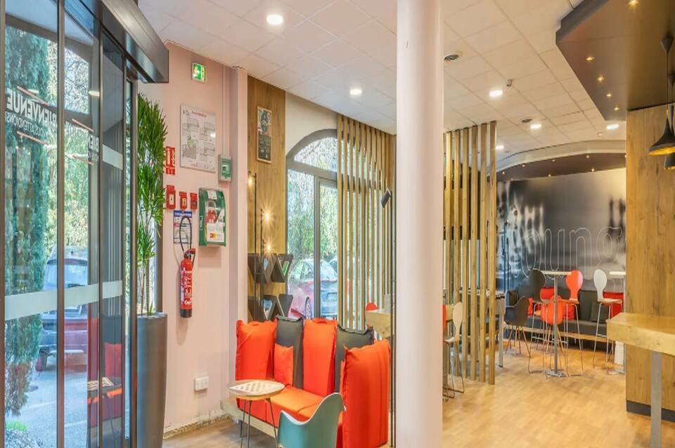 B&B HOTEL Marseille La Valentine Porte d'Aubagne 4