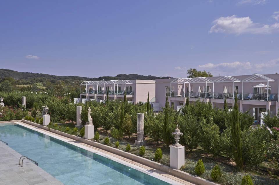 Sandy Villas Resort 1