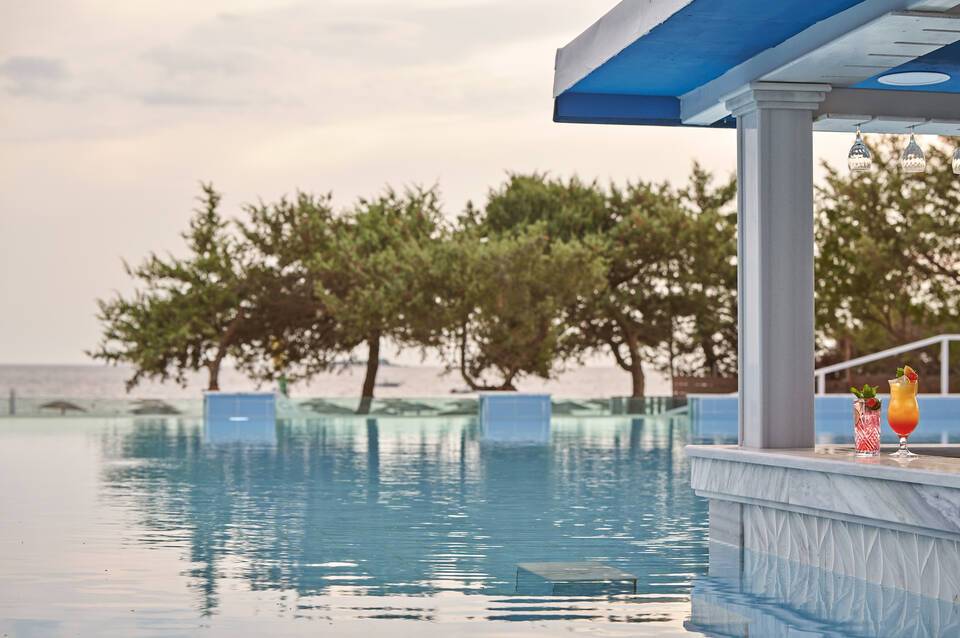 Sandy Villas Resort 5