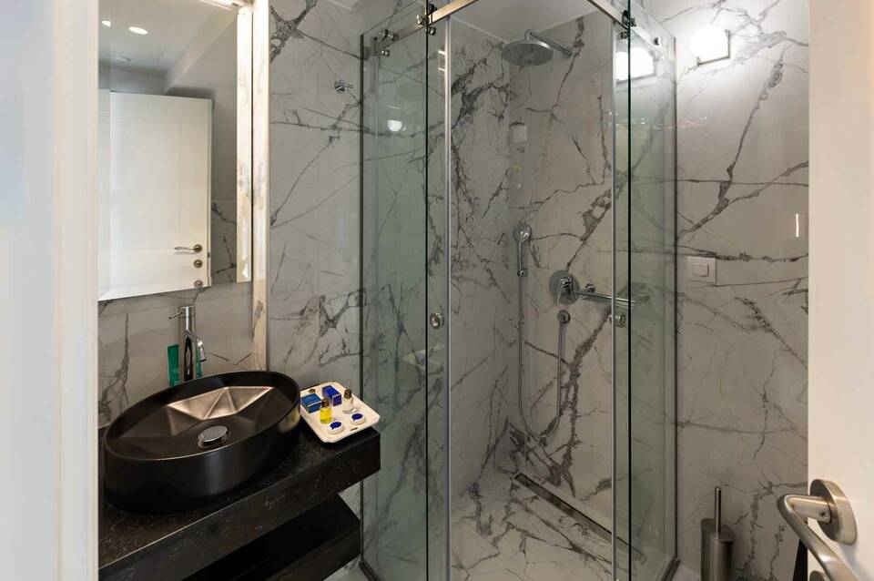Lazar Lux Apartments 4