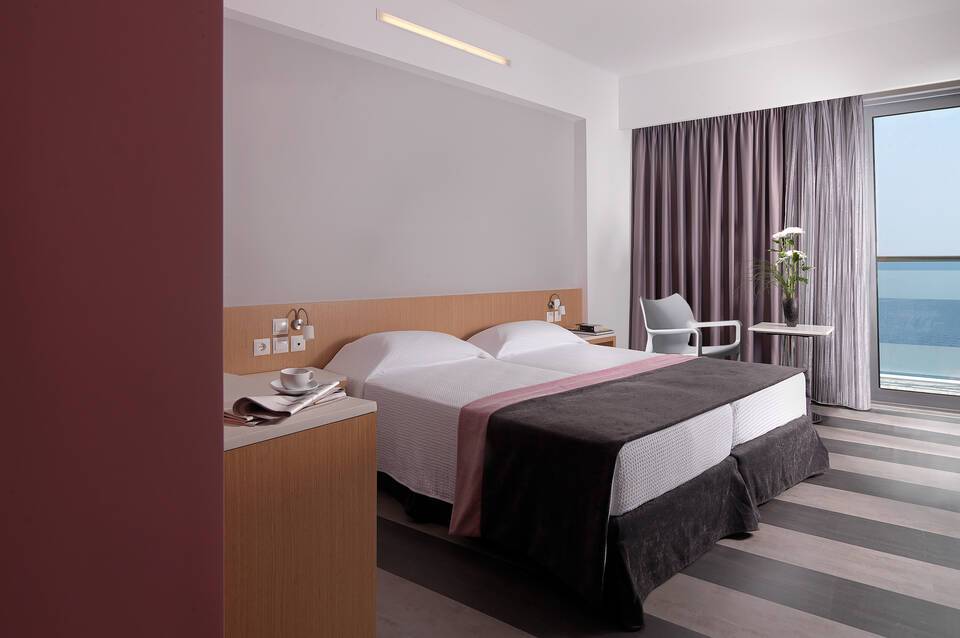 Airotel Galaxy Hotel 4