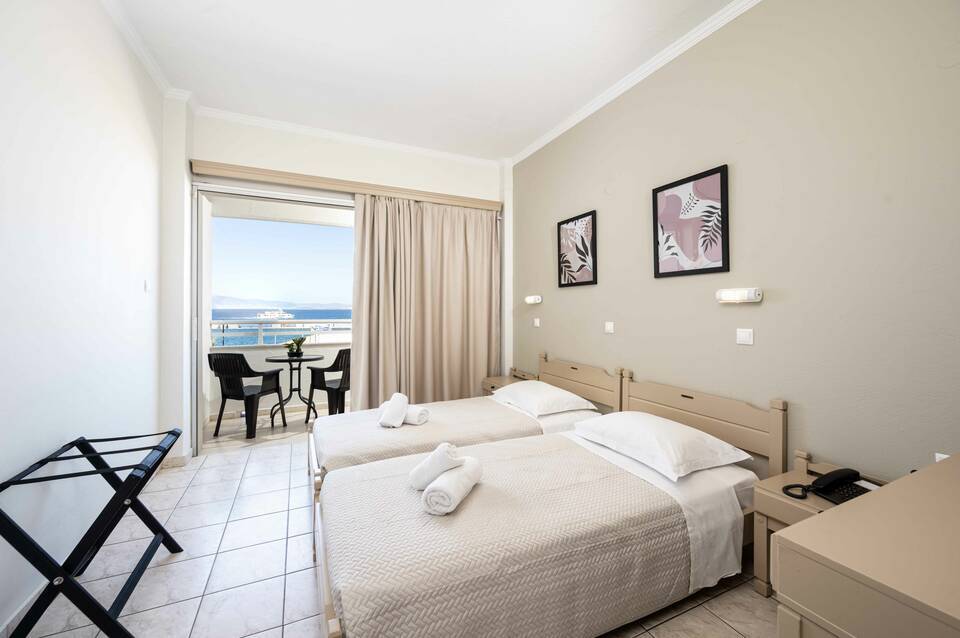Zephyros Hotel 2