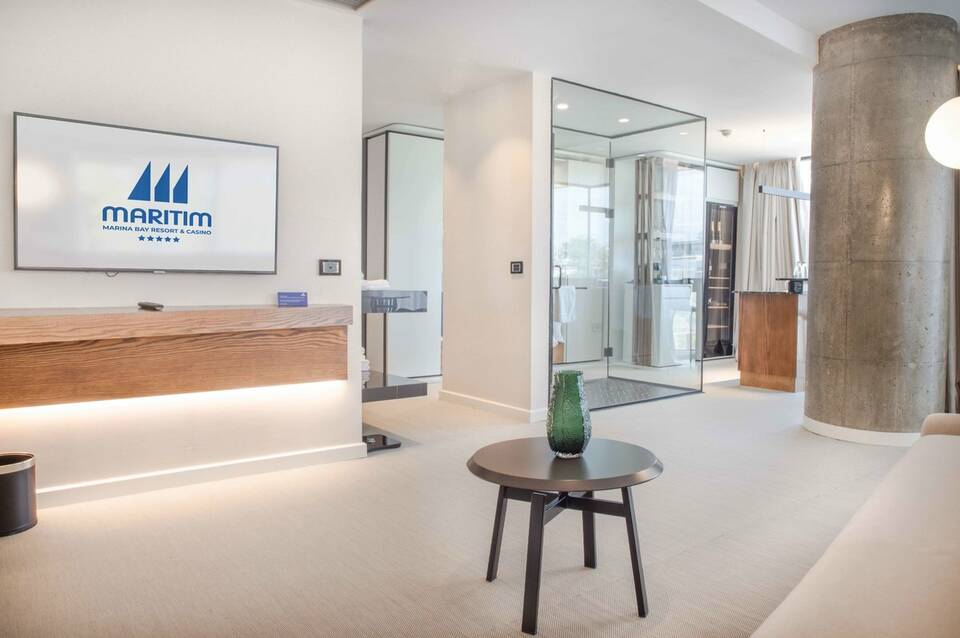 Maritim Marina Bay Resort & Casino 1