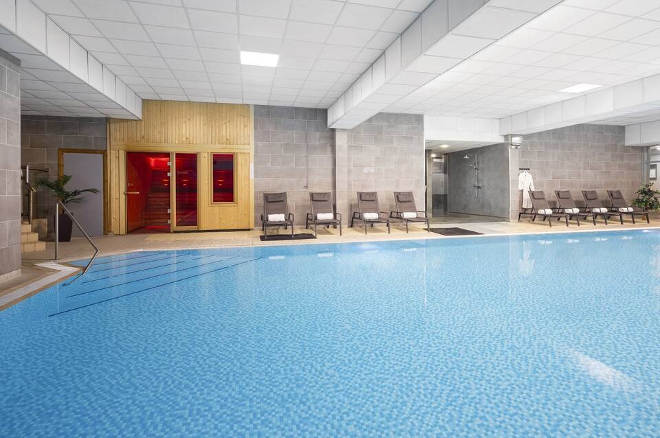 Edinburgh Marriott Hotel Holyrood 4